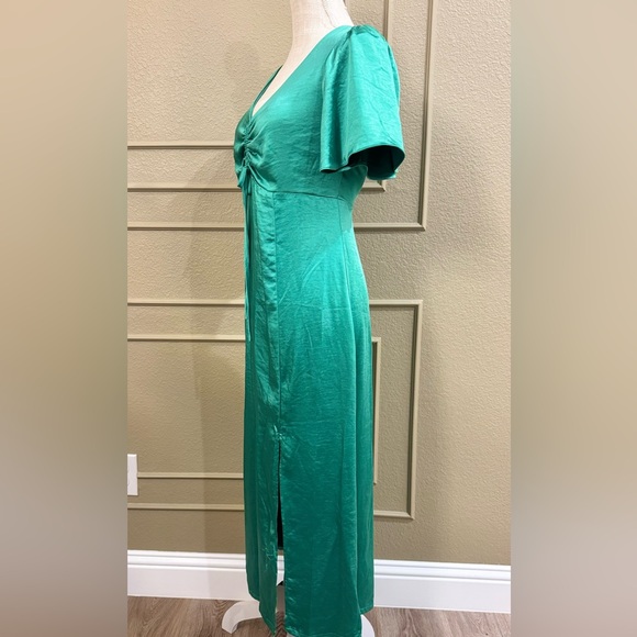 GIANNI BINI Women’s Green Midi Dress with Short Ruffled Sleeves. Size L - Picture 2 of 8